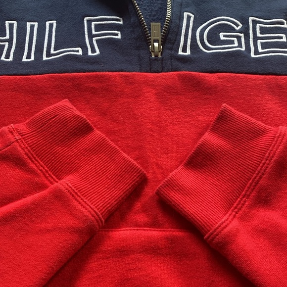 Tommy Hilfiger Women's Navy and Red Half-Zip Sweatshirt - Picture 4 of 7